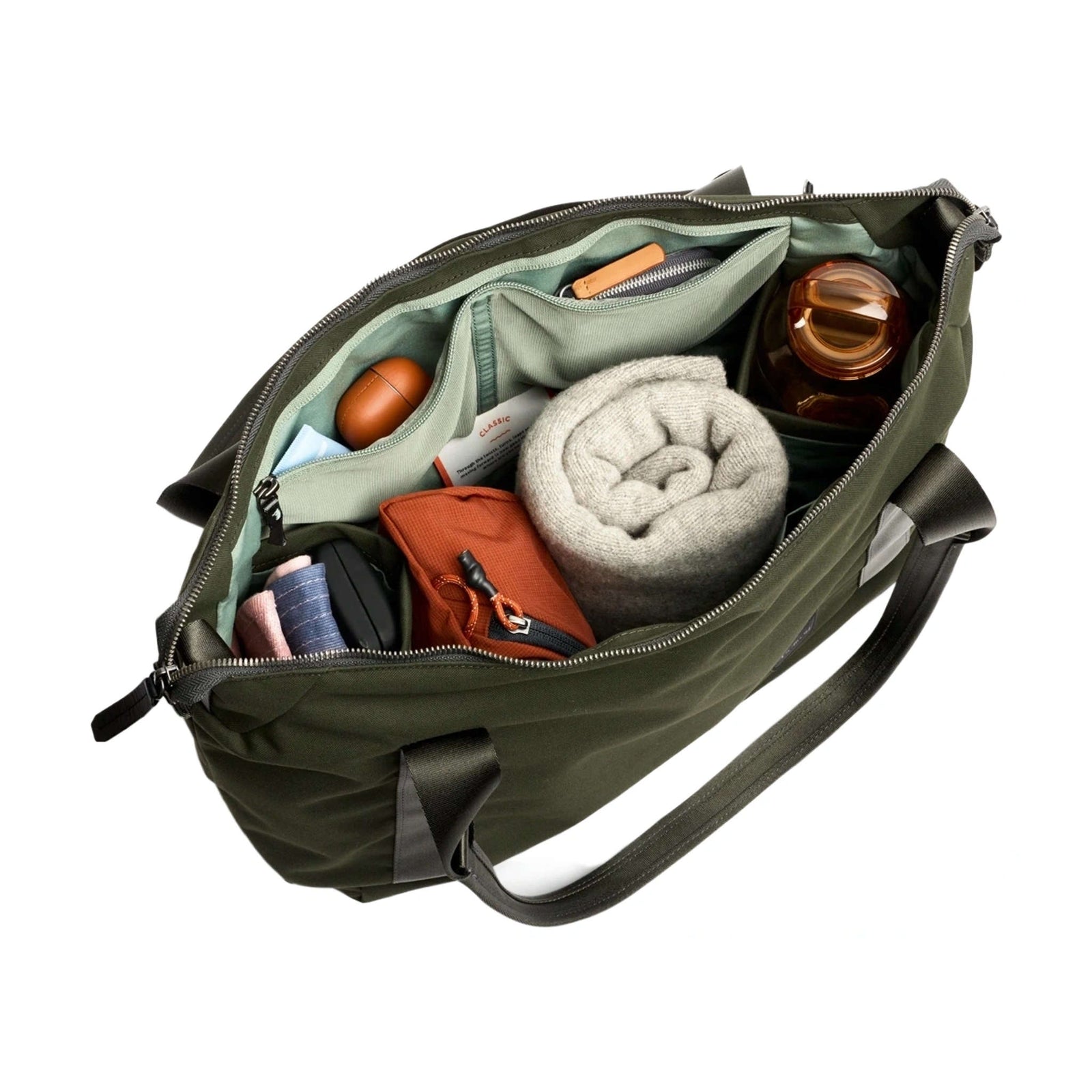 Classic Tote (Second Edition) Bellroy BCDA-OLI-244 Tote Bags 16L / Olive