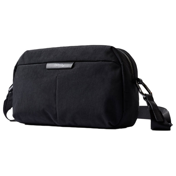 Tokyo Crossbody Bellroy BTSA-RVN-213 Sling Bags One Size / Raven