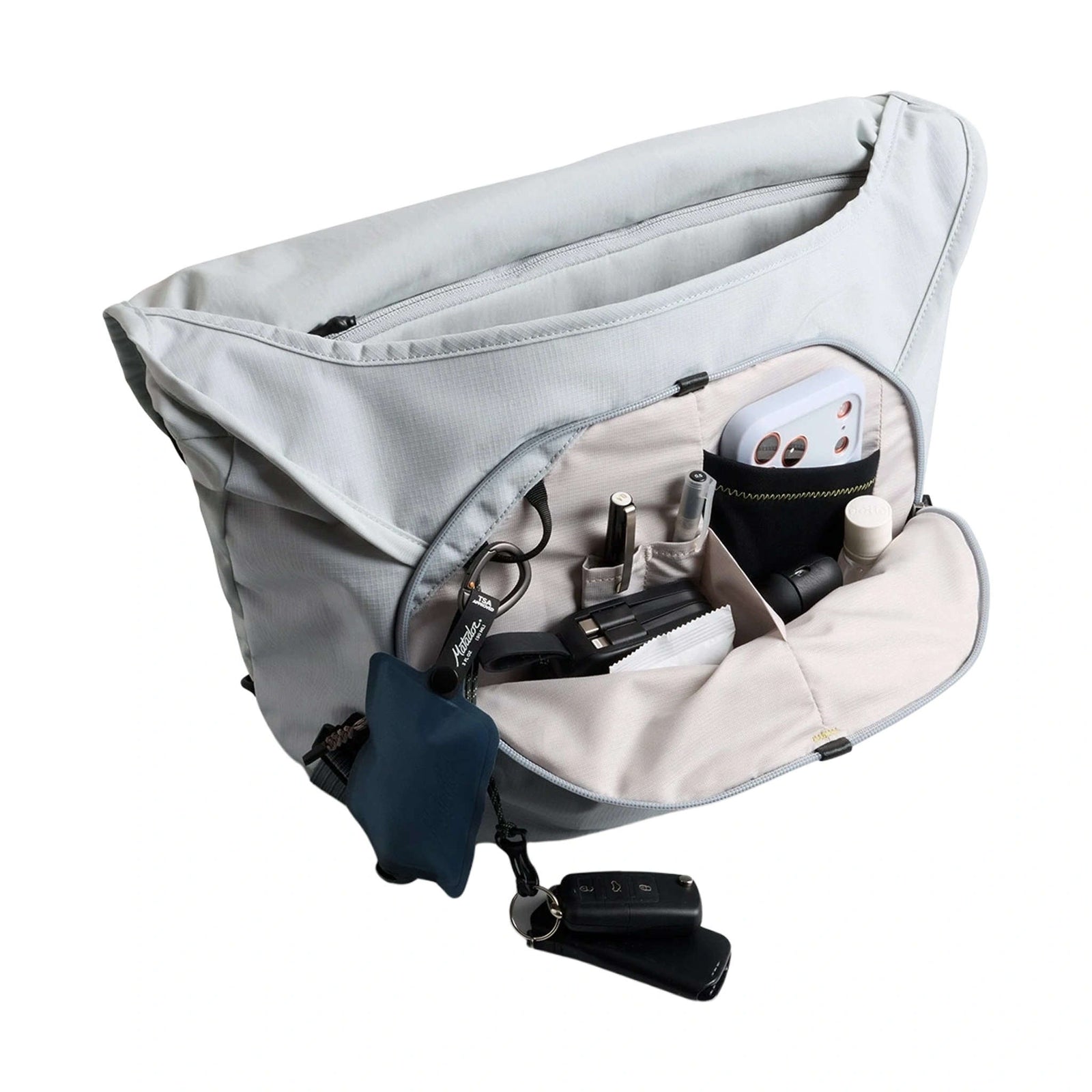 Venture Messenger 14" Bellroy BVYA-FOG-213 Messenger Bags 16L / Fog
