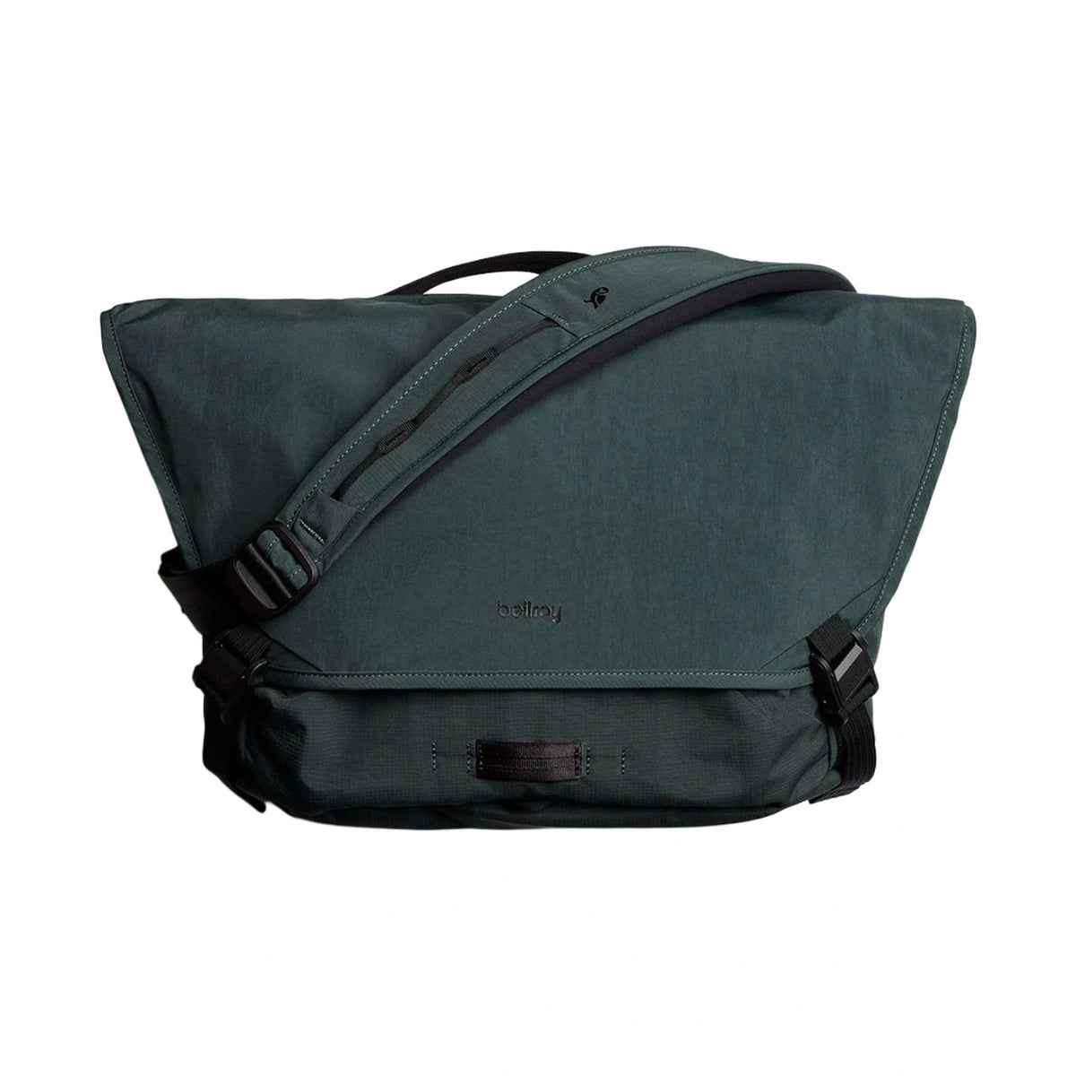 Venture Messenger 16" Bellroy BVYB-DON-213 Messenger Bags 16L / DeepOcean