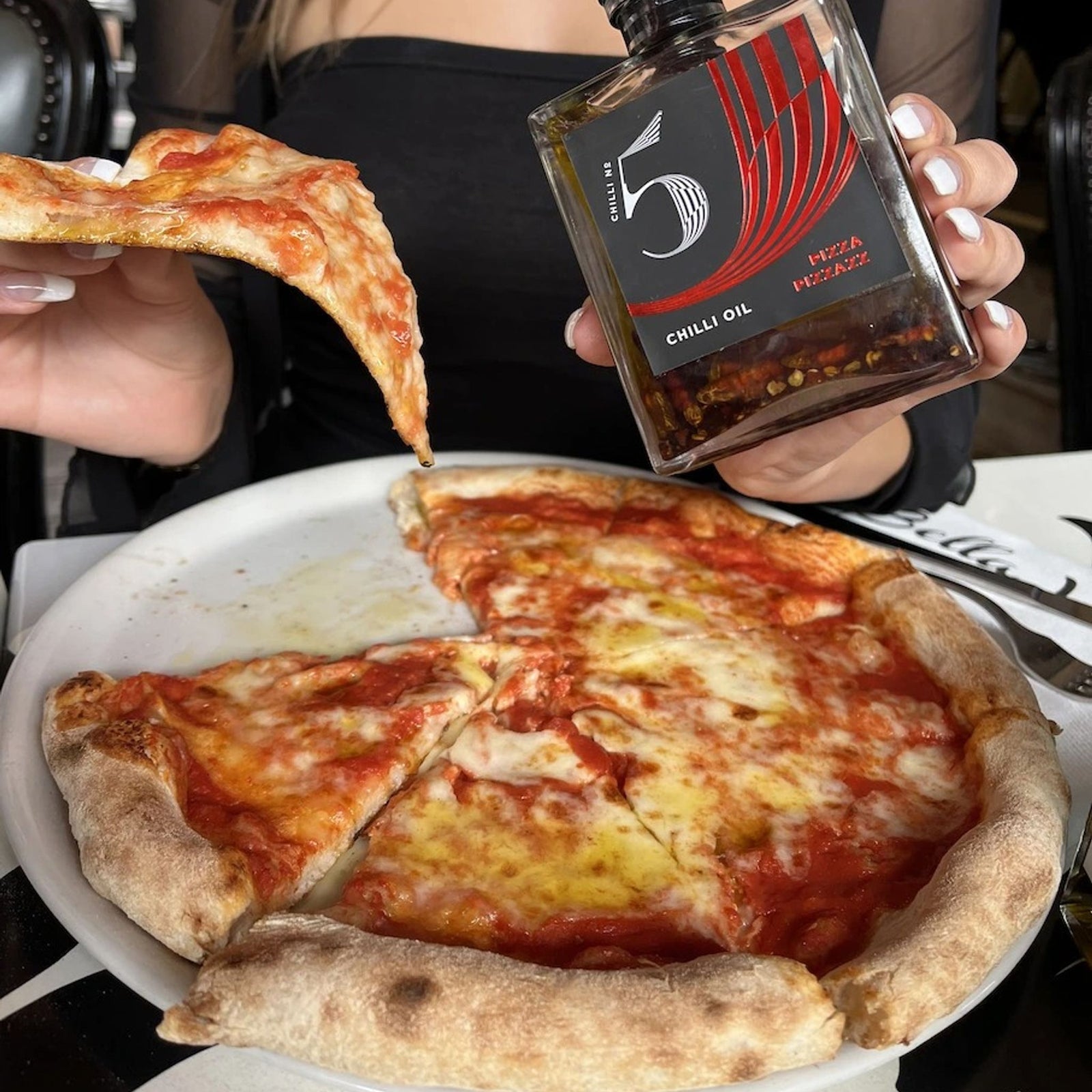 Chilli Oil | Pizza Pizzazz Chilli No.5 LIM-PIZ-0702 Oils & Condiments 200ml / Pizza Pizzazz