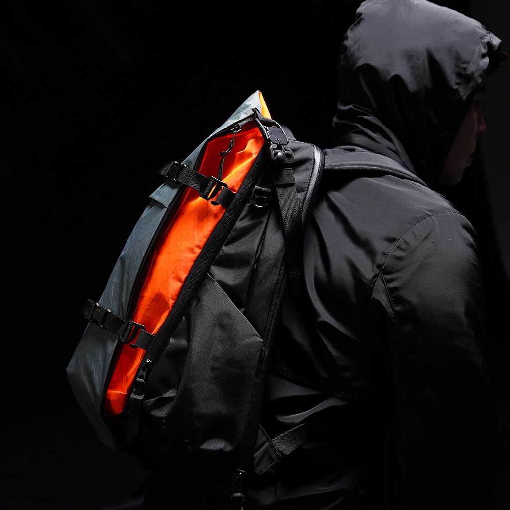 X-TYPE Backpack CODE OF BELL COFB-XTP-ARD Backpacks 20L / Arid