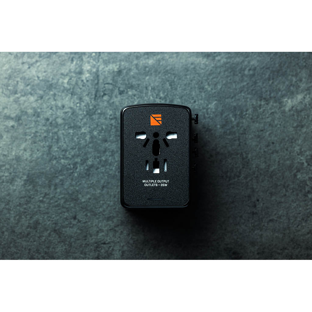 PD-Enabled 35W Int'l AC Adapter Dark Energy PD35WIAC Power Adapters One Size / Black