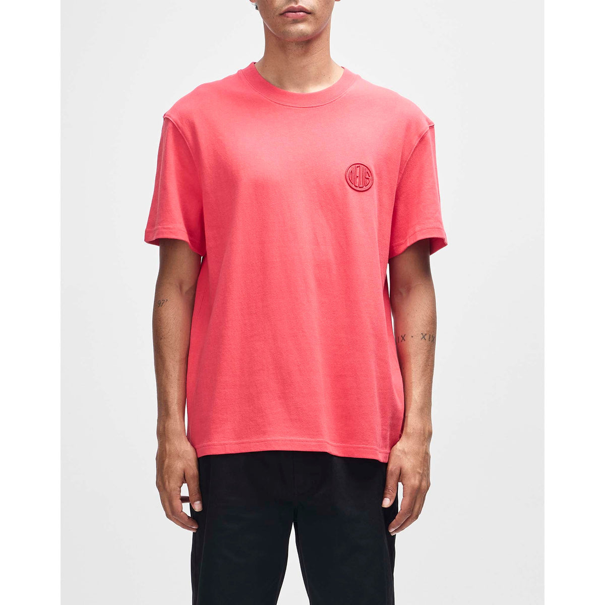 Pill Logo Tee Deus Ex Machina Men's Tees