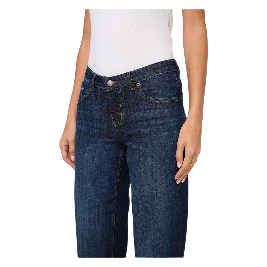 Performance Denim Mid Rise | Straight | Women's