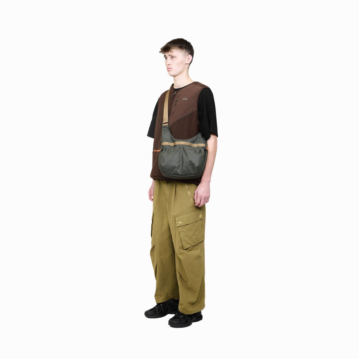 Bain Sling Bag