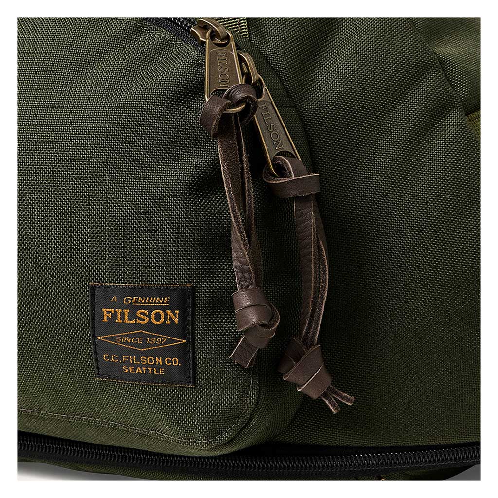 Dryden Duffle Pack Filson FMBAG0102-308 Duffle Bags One Size / Otter Green