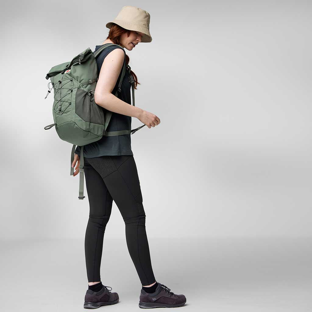Abisko Hike Foldsack Fjällräven F27222-560 Backpacks 25L / Navy