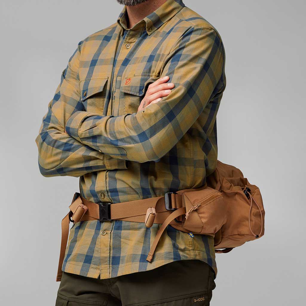 Singi Hip Pack 10 Fjällräven F23200246-228 Bumbags 10L / Khaki Dust