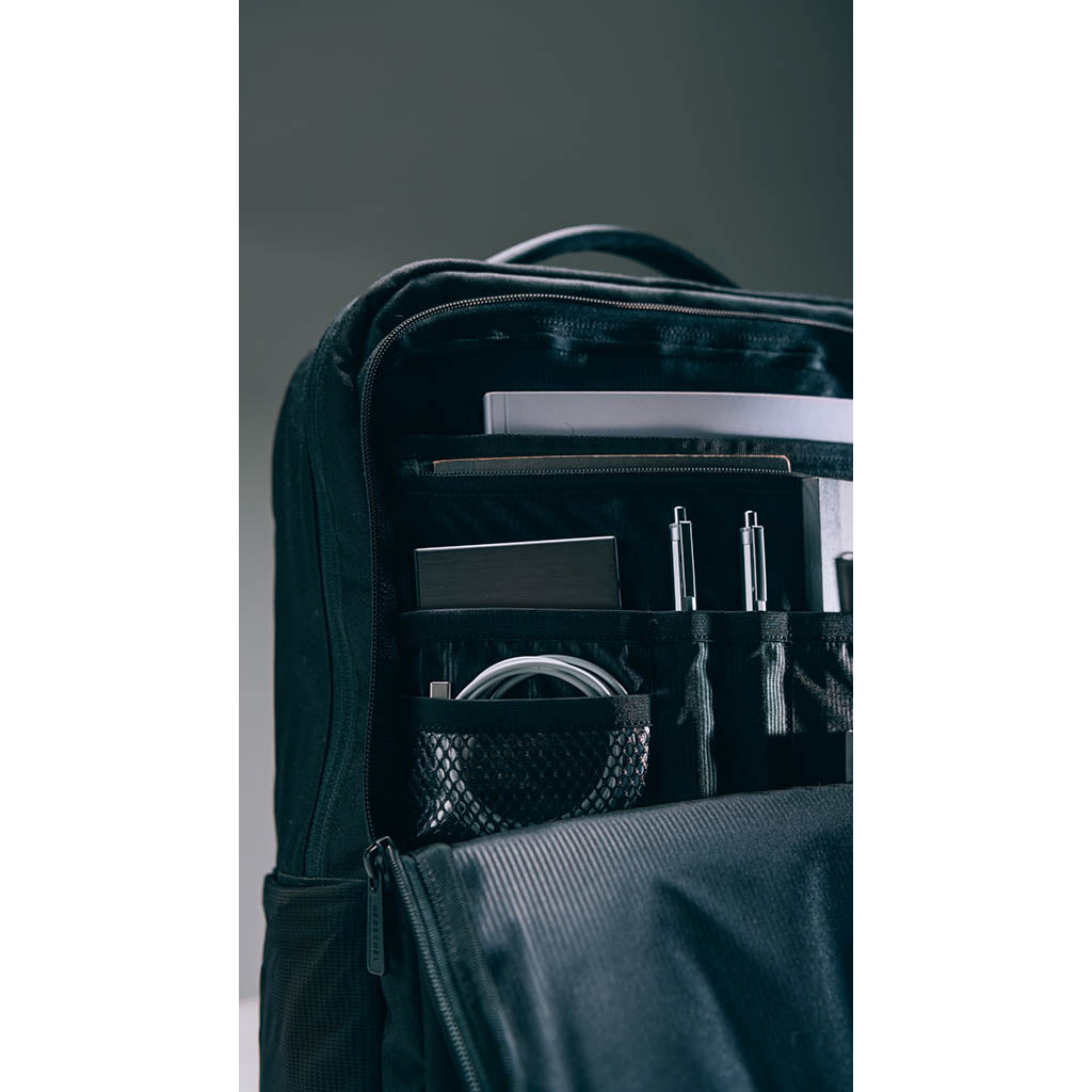 Kaslo Travel Backpack Tech Herschel Supply Co. 11656-00001-OS Backpacks 32L / Black