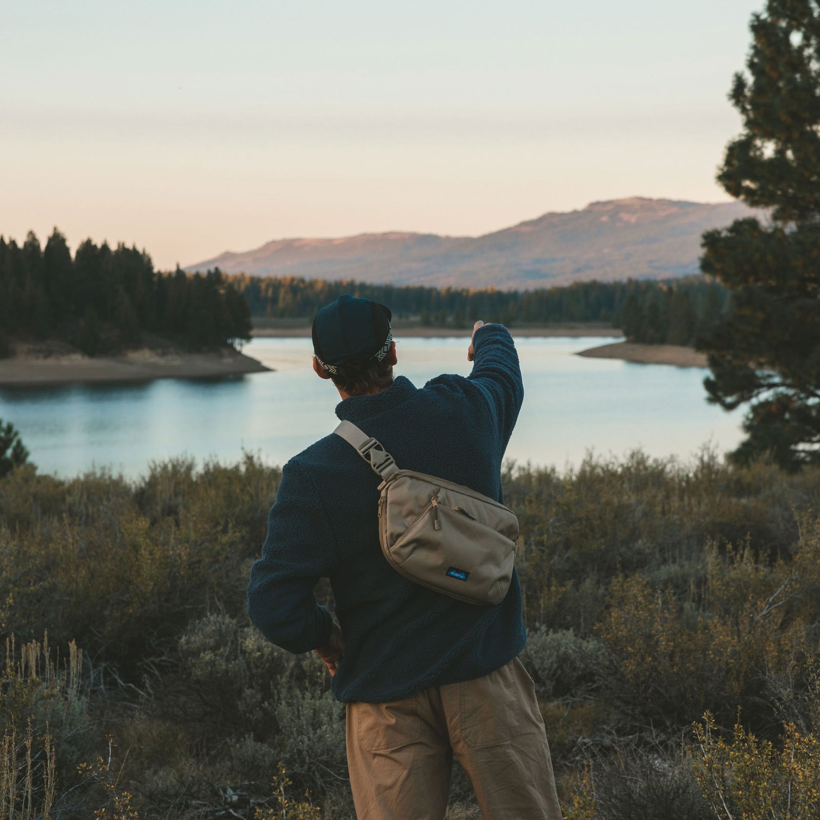 Wayside | Men's KAVU Men's Jumpers