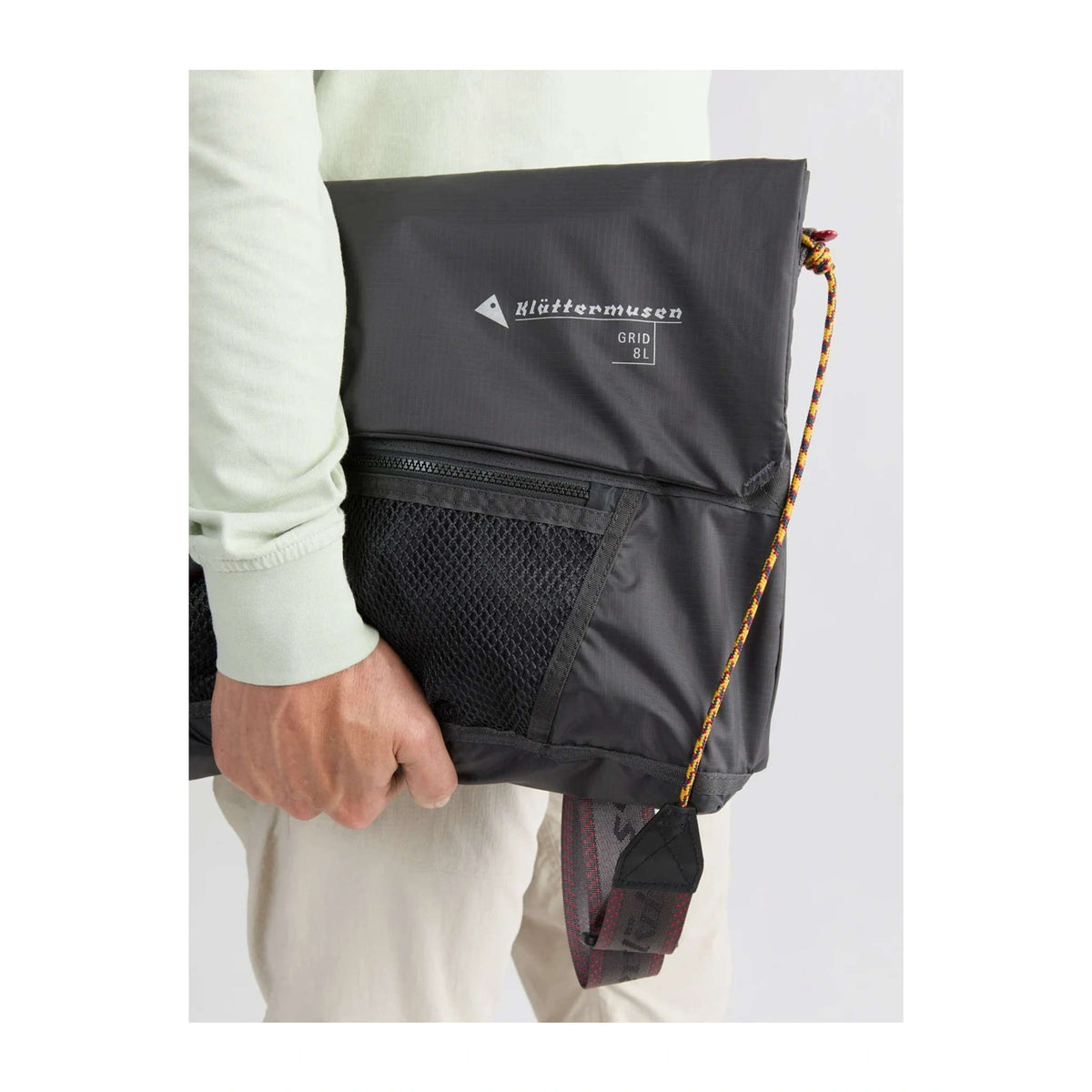 Grid Messenger Bag Klättermusen 10207-961-OZ Messenger Bags One Size / Raven