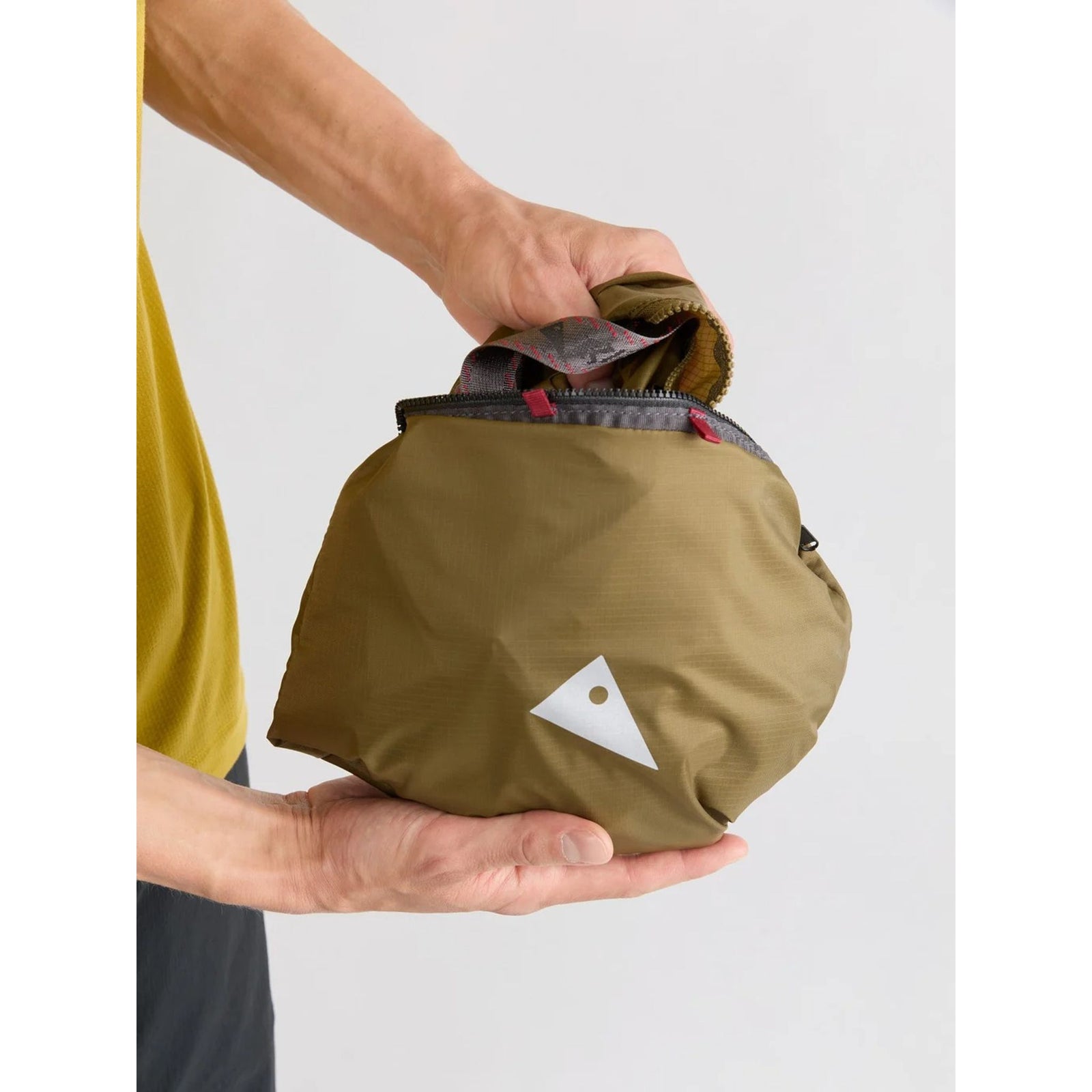 Mimer Dufflebag 40L Klättermusen 10459_279-OZ Duffle Bags 40L / Cloud Berry