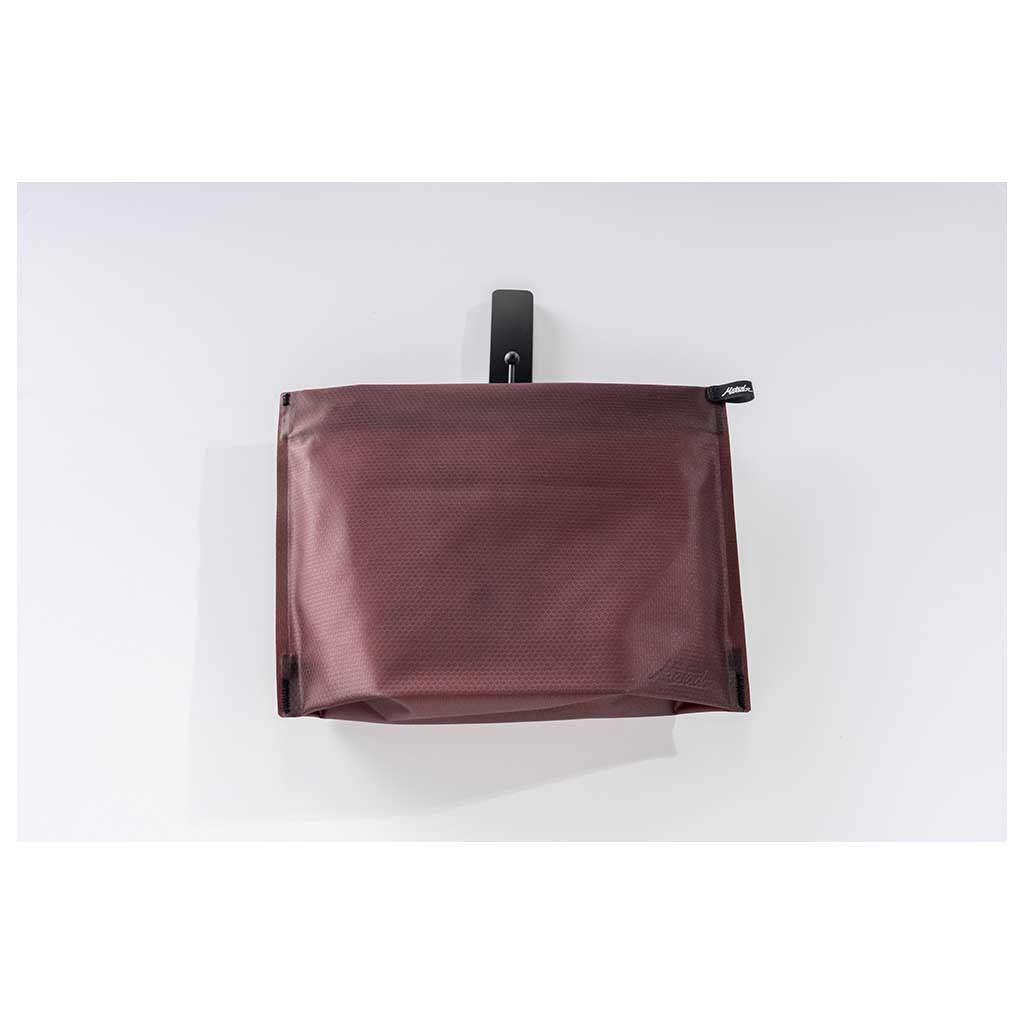 FlatPak Zipper Toiletry Case Matador MATFPZ001R Washbags One Size / Garnet