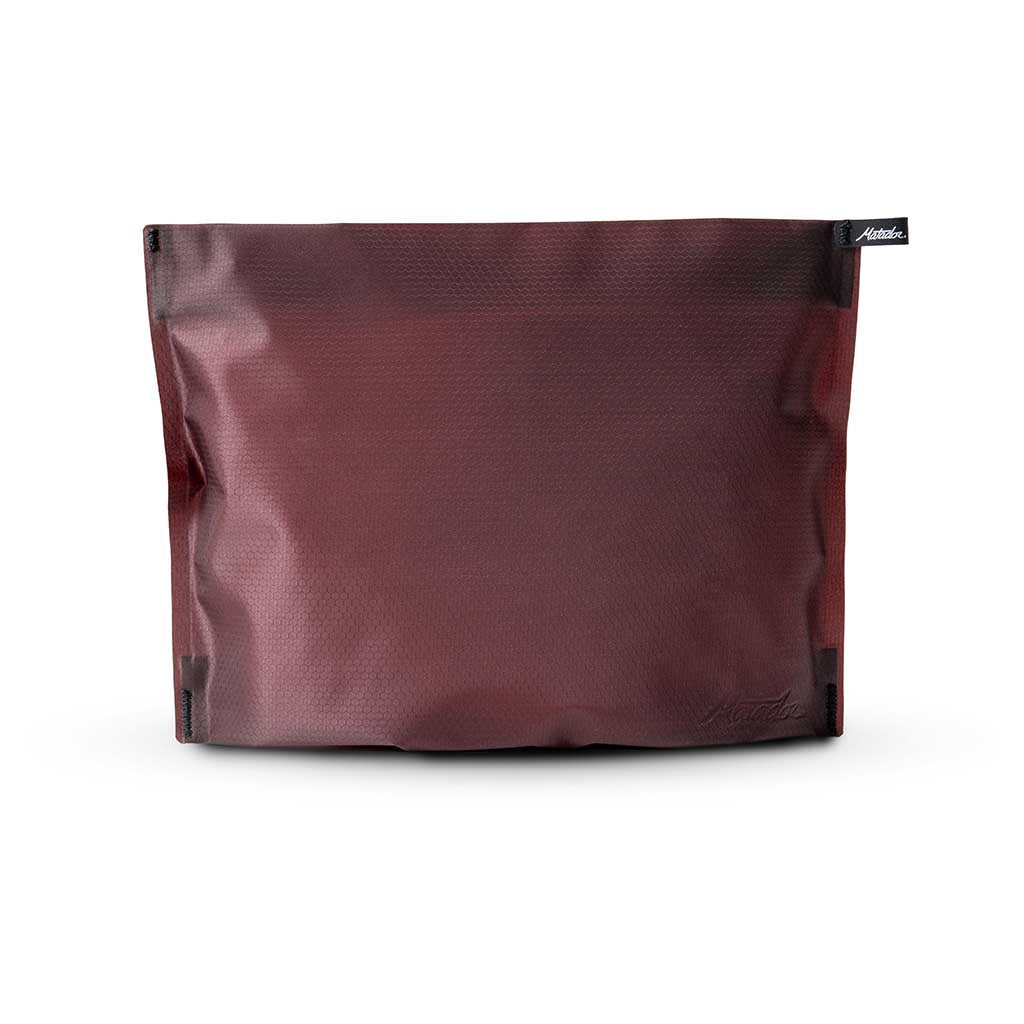 FlatPak Zipper Toiletry Case Matador MATFPZ001R Washbags One Size / Garnet