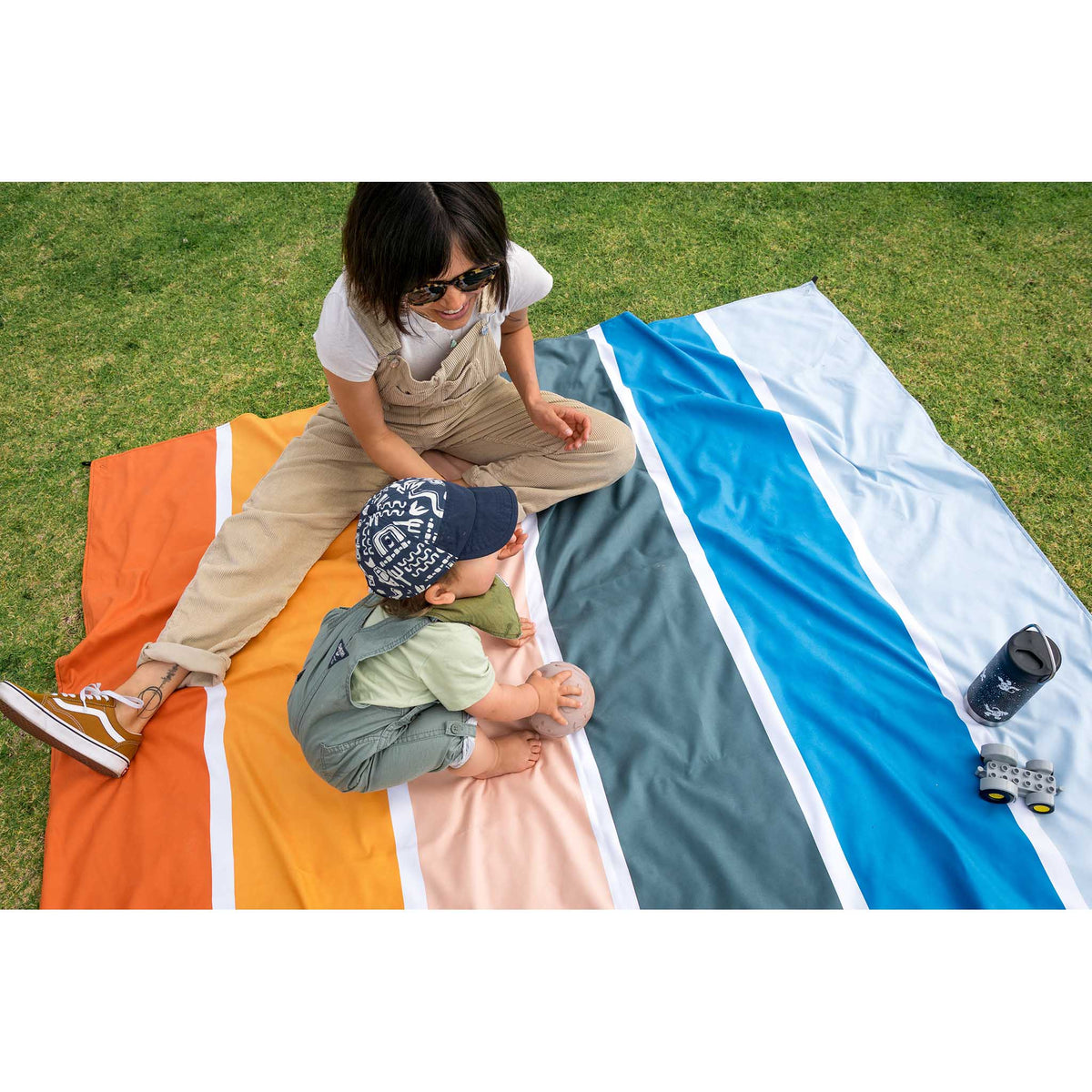 Festival Blanket Nomadix FT-STRP-105 Blankets One Size / Stripes Retro