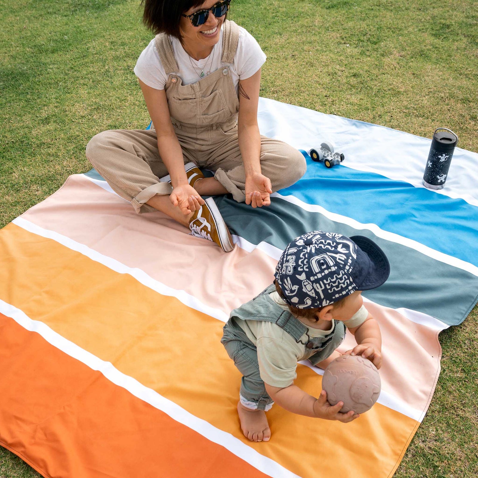 Festival Blanket Nomadix FT-STRP-105 Blankets One Size / Stripes Retro