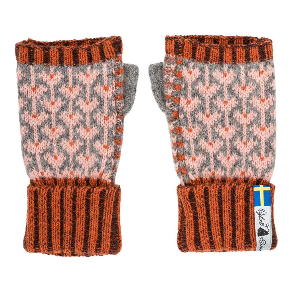 Fästfolk Emilia &amp; Einar Wristwarmer Öjbro Vantfabrik OFAS05PVLA Wristwarmer One Size / Fästfolk Emilia &amp; Einar