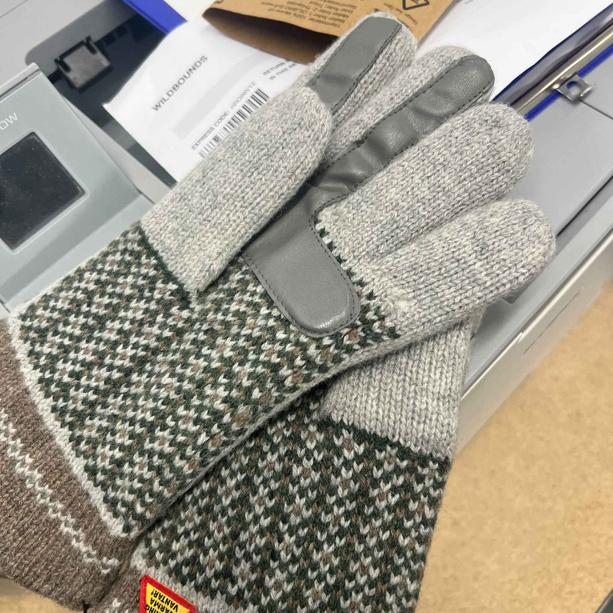 Skogen Gloves | SMALL DEFECT SALE Öjbro Vantfabrik SDS-OSKO05FVMOMI-2 Gloves S (6) / Skogen