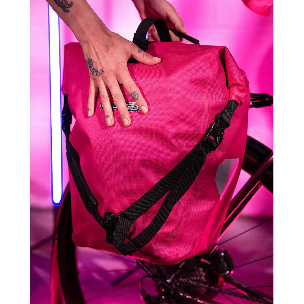 Back Roller ORTLIEB OF5538 Panniers 20 L / Cyber Pink