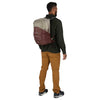 Quasar 26 Osprey 10005367 Backpacks 26L / Sawdust Tan/Raisin Red