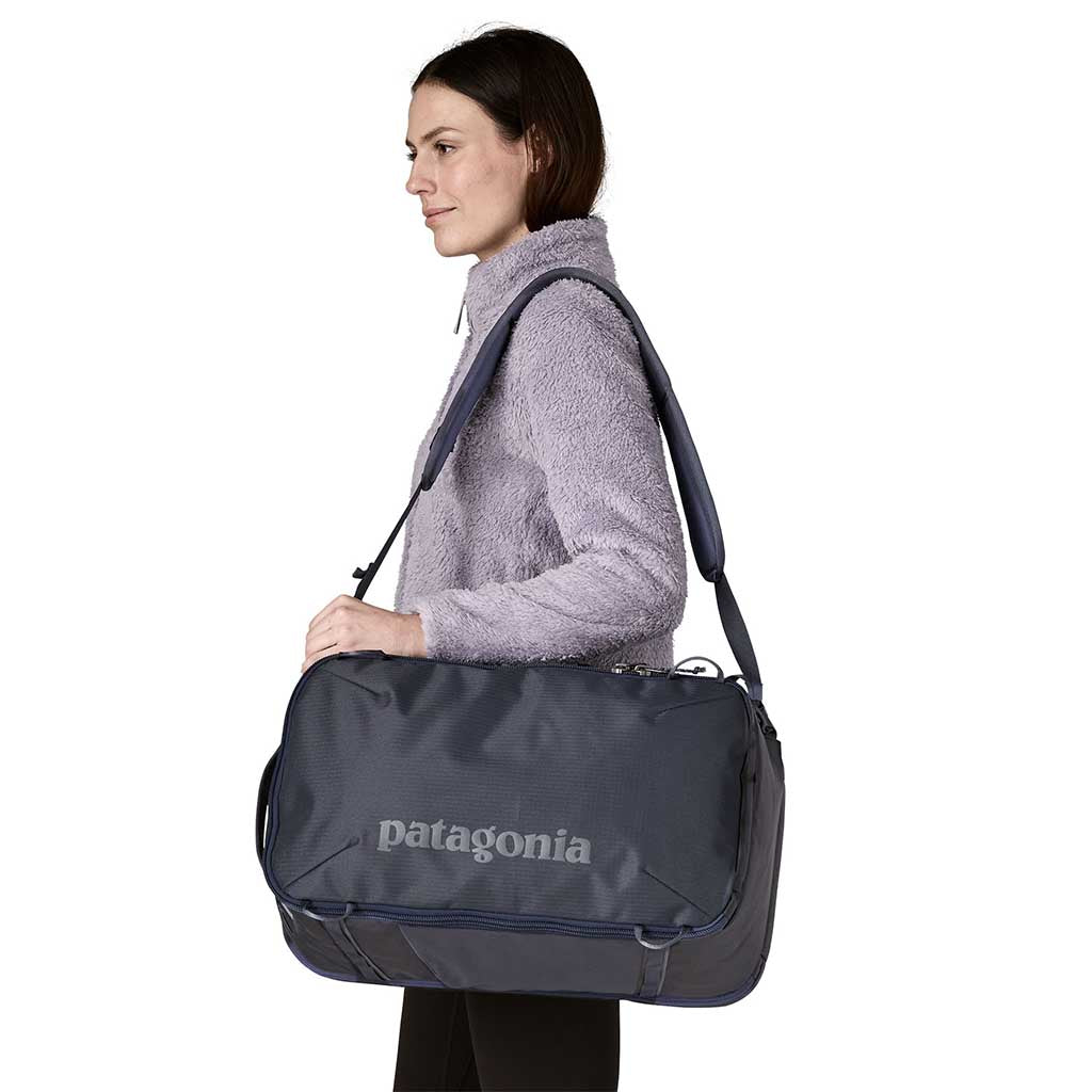 Black Hole Mini MLC Patagonia 49266-SMFO-ALL Backpacks 30L / Smolder Blue/Amanita Red