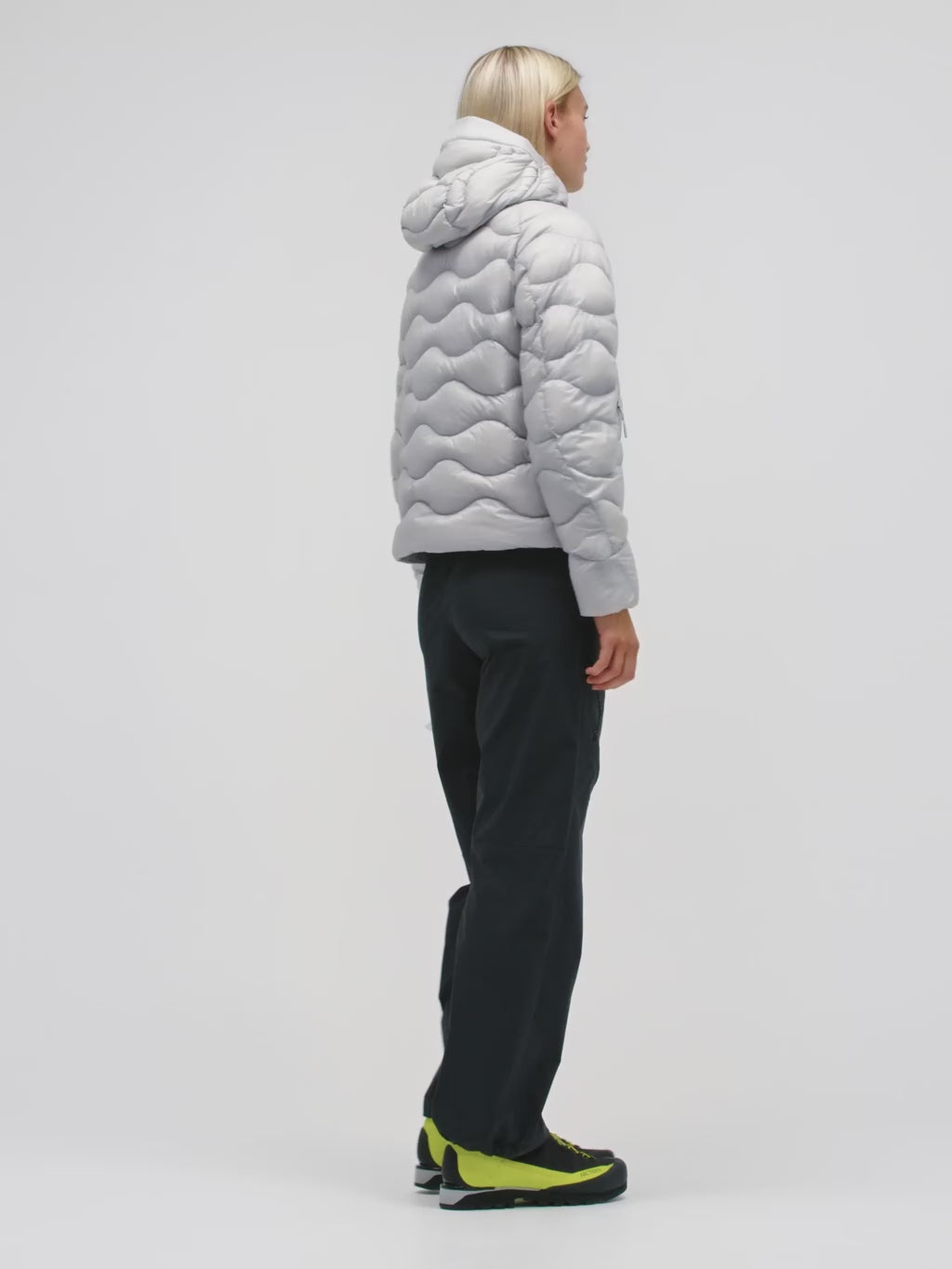 Helium Nova Daunenjacke mit Kapuze | Damen