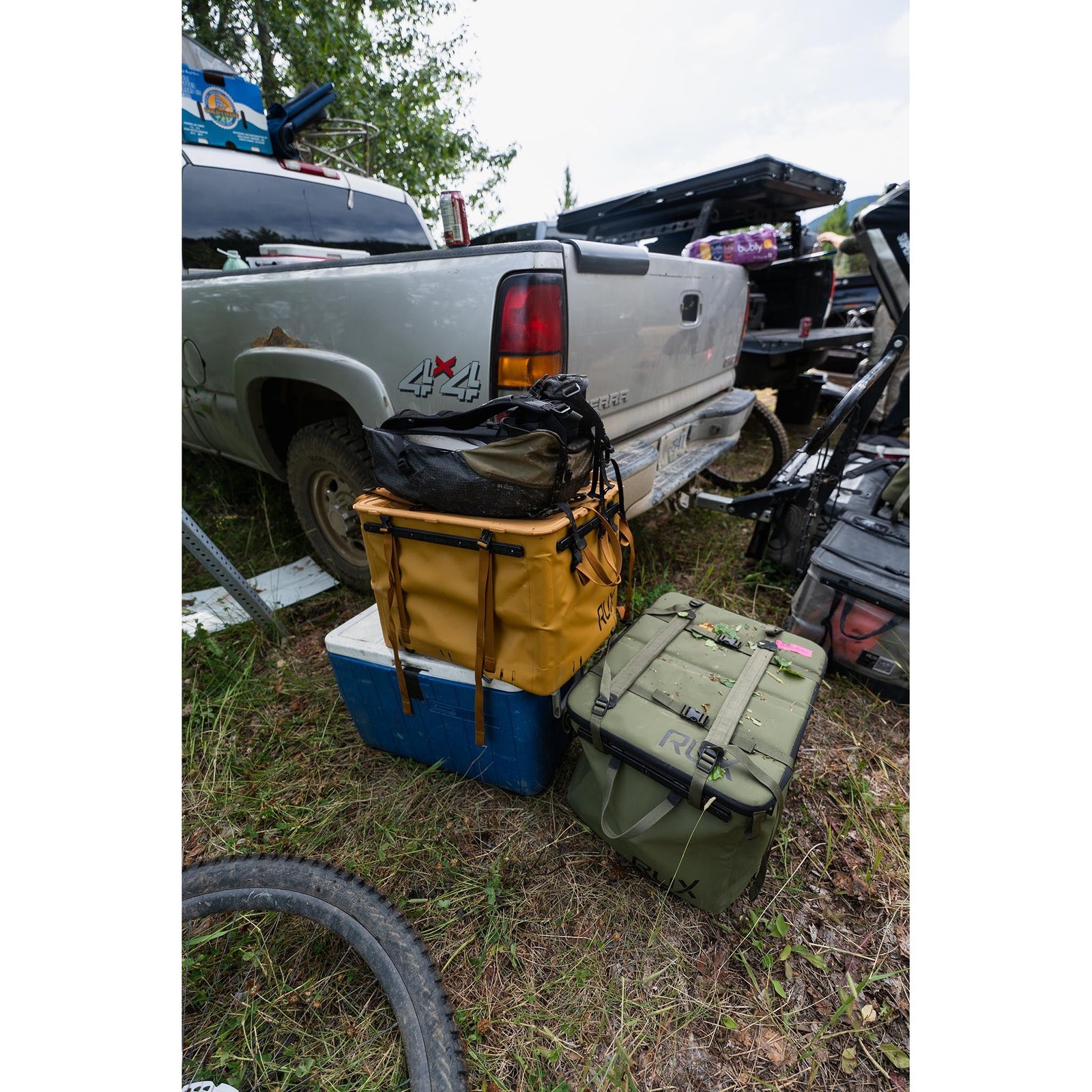 RUX 70L | Press Seal Lid RUX PK0125-70BR Camp Storage Boxes 70L / Bronze