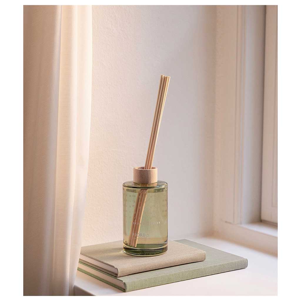 Reed Diffuser 200ml Refill | Fjord Skandinavisk 20413 Reed Diffusers 200ml / Fjord