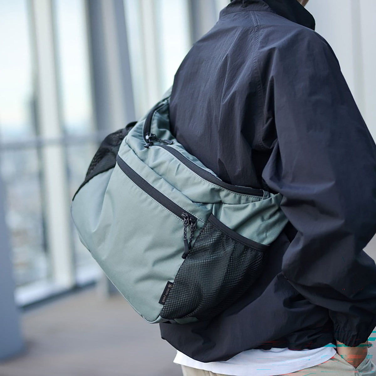 Everyday Use Middle Shoulder Bag Snow Peak AC-25SU40300019 Messenger Bags One Size / Black