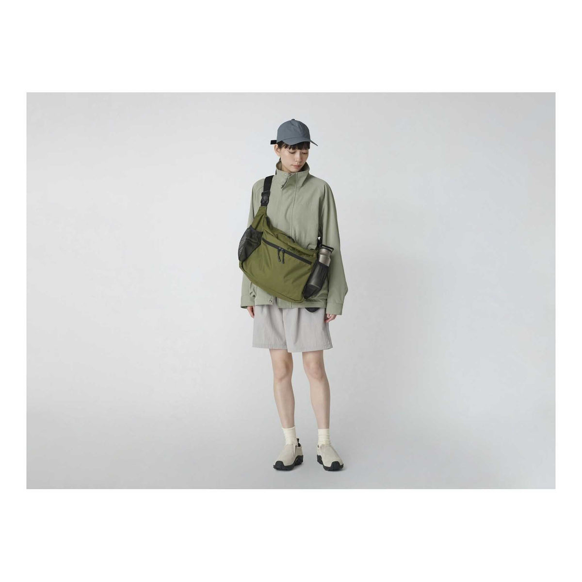 Everyday Use Middle Shoulder Bag Snow Peak AC-25SU40300019 Messenger Bags One Size / Black