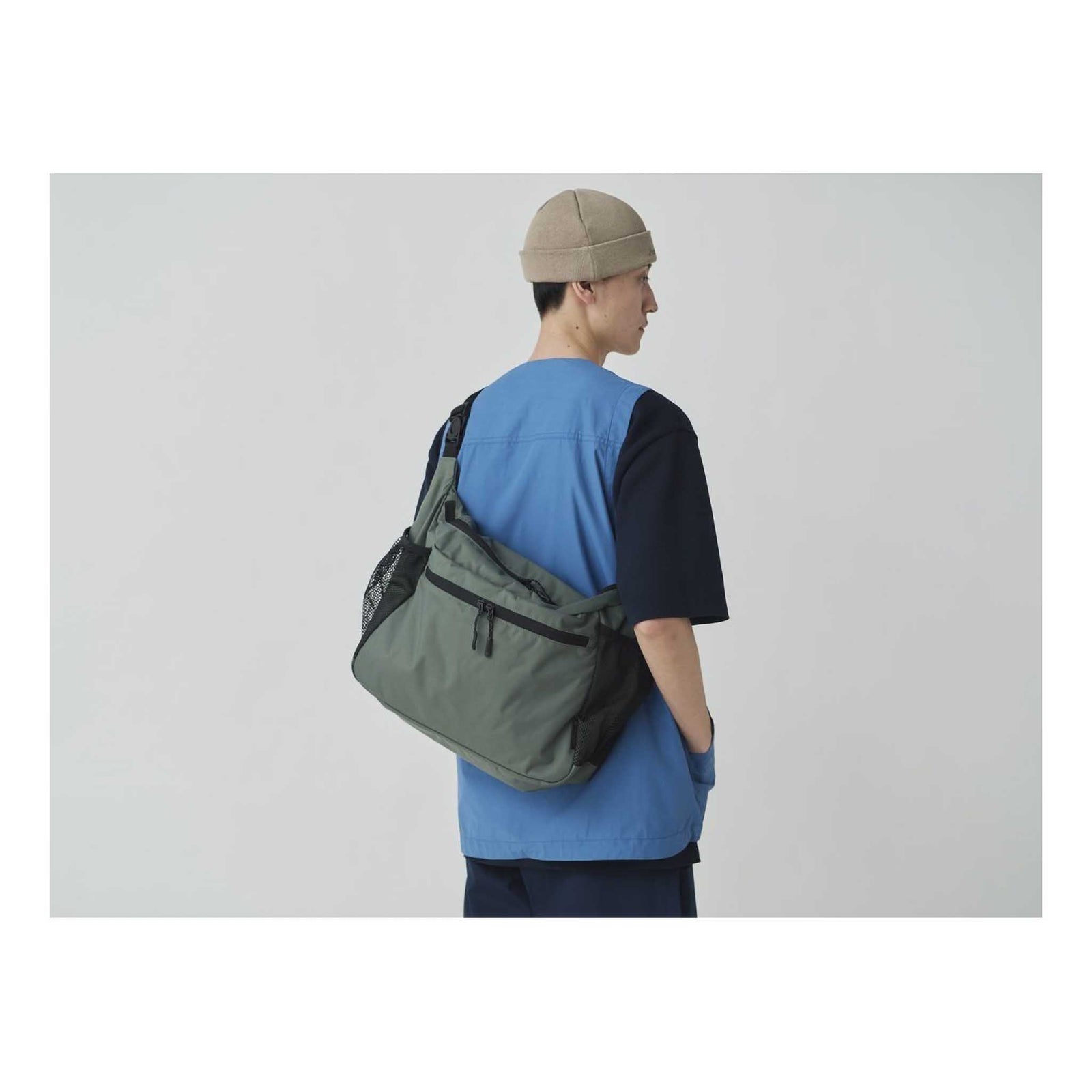 Everyday Use Middle Shoulder Bag Snow Peak AC-25SU40300019 Messenger Bags One Size / Black