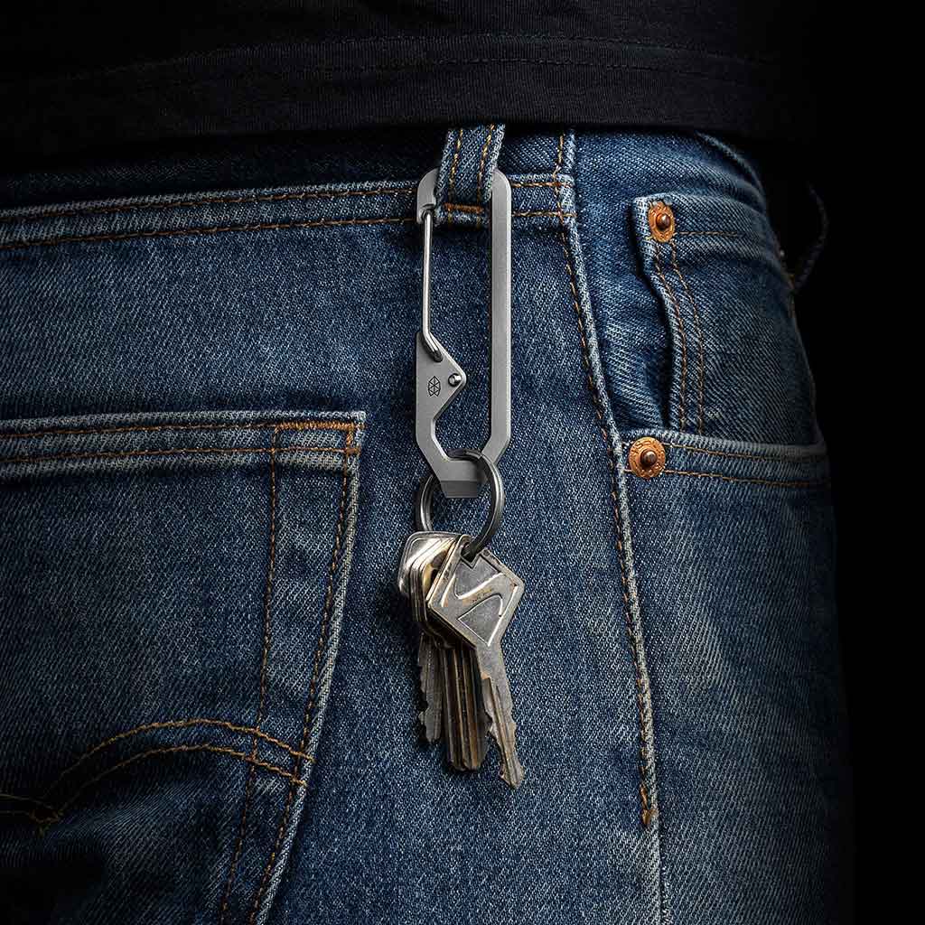 The Holcombe The James Brand ES210914-10 Keyrings One Size / Titanium/Stainless