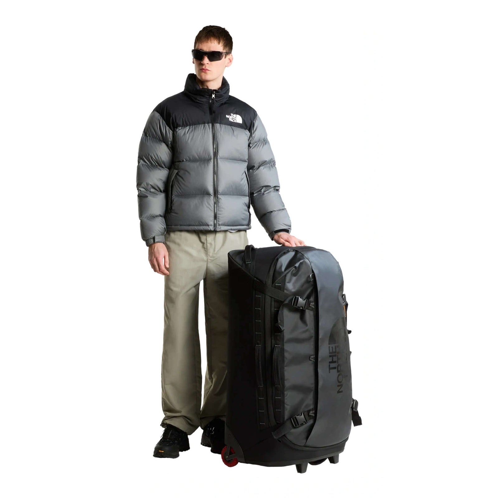 Base Camp Rolling Thunder 36 The North Face NF0A87GD53R-OS Wheeled Duffle Bags 160L / TNF Black/TNF White/NPF