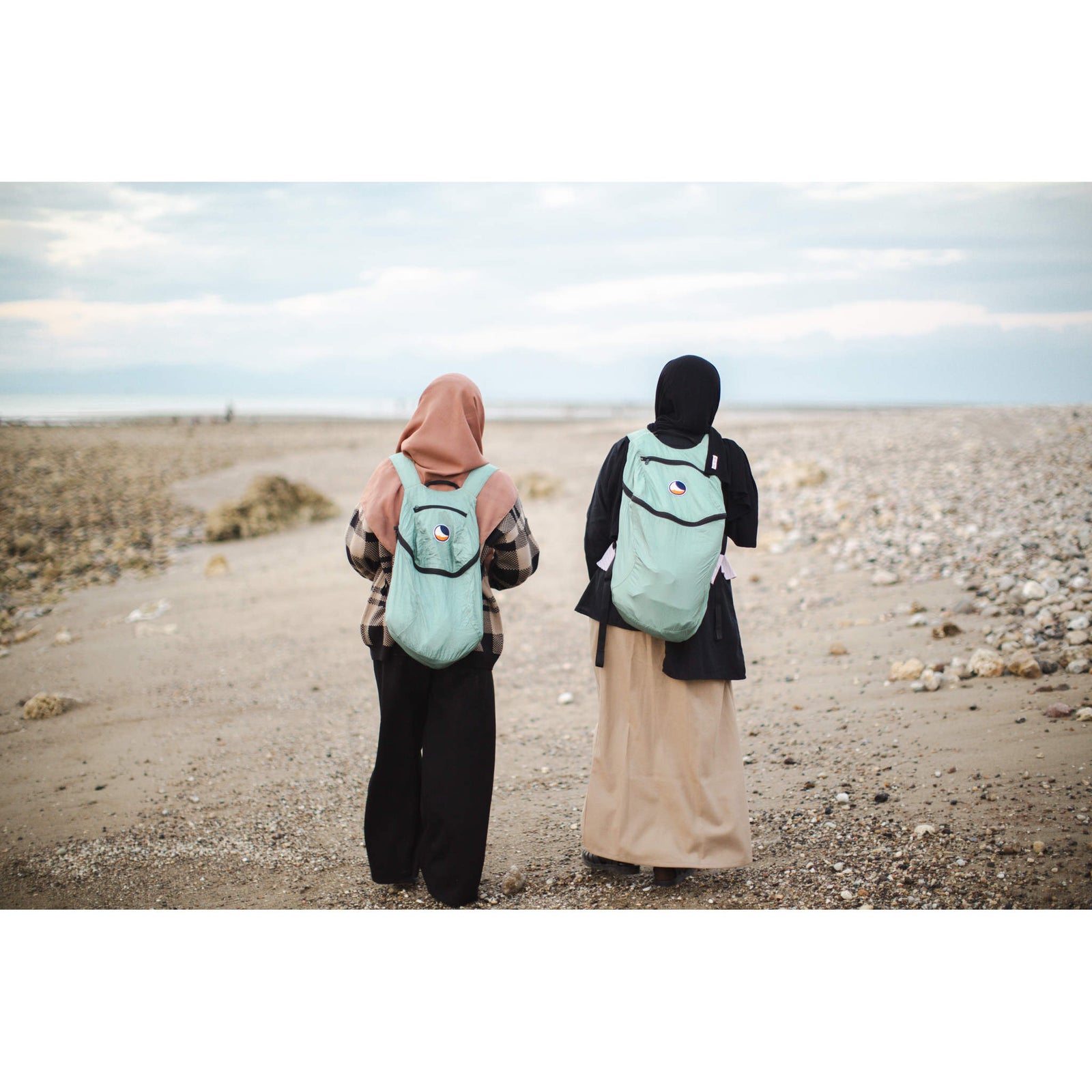 Backpack Plus Ticket To The Moon TMPBP89 Backpacks 25L / Petrol Green