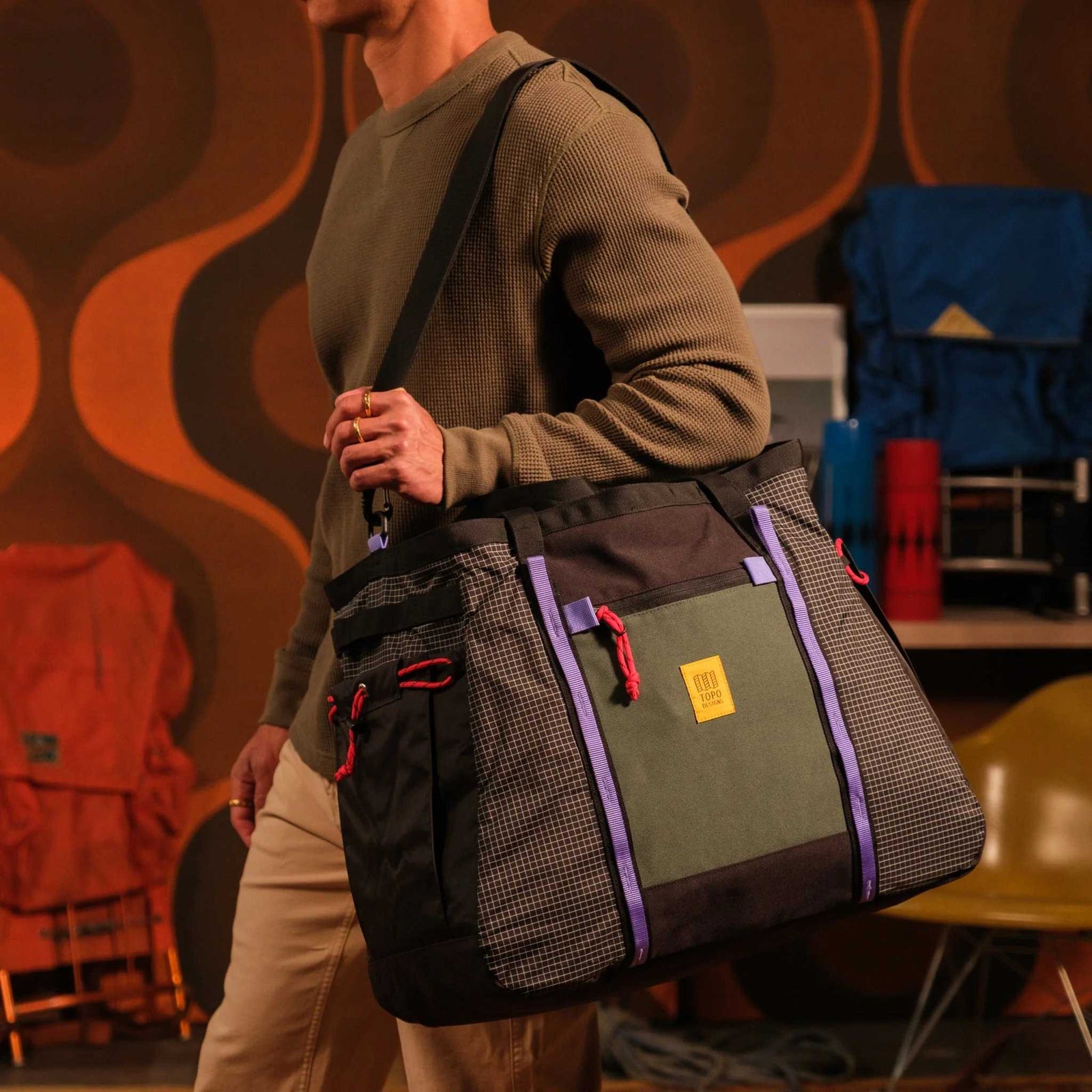 Mountain Gear Bag Topo Designs 932428450000 Duffle Bags 48L / River Blue/Brown Oak