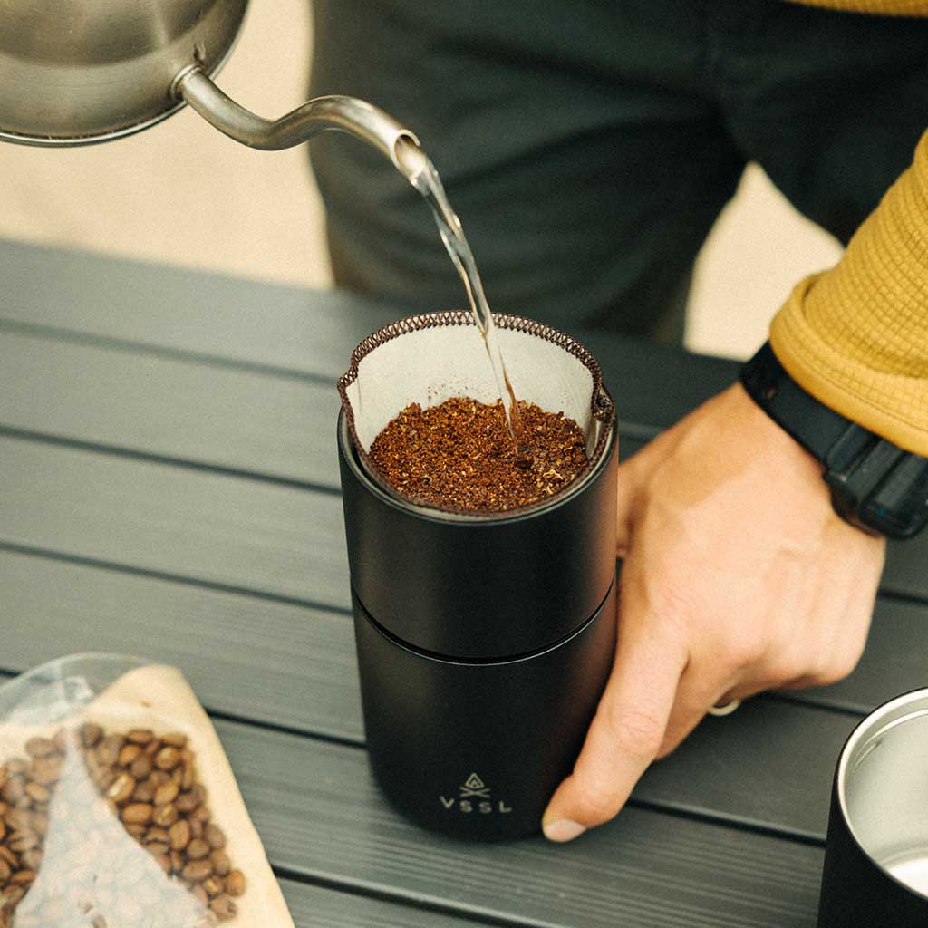 Nest Pour-Over Kit VSSL B144251-000 Coffee Makers One Size / Cream/Coffee