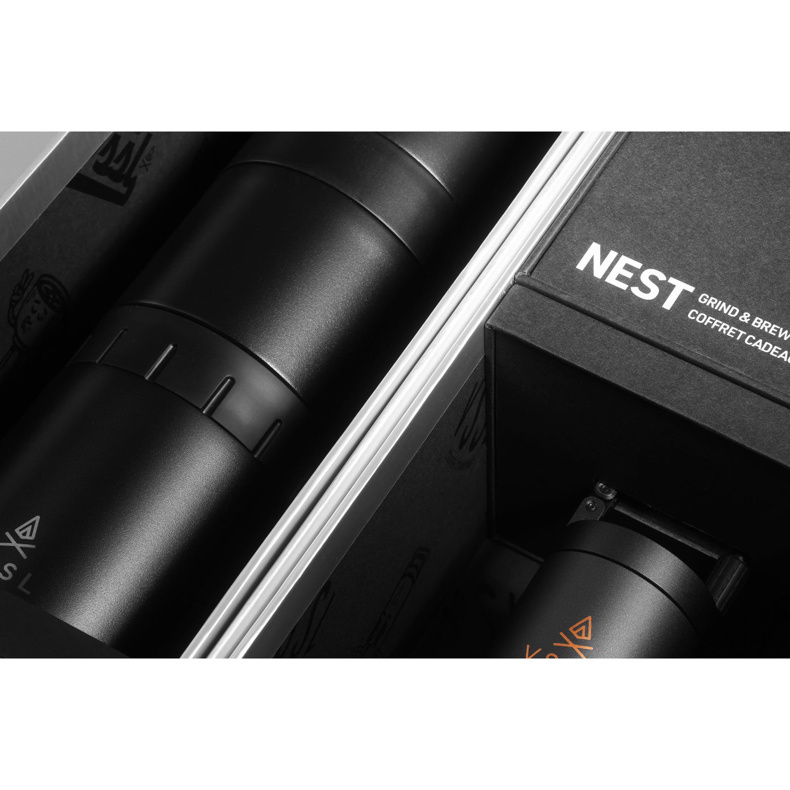 Nest Pour-Over Kit + Java G25 Grinder Gift Set VSSL B243002-000 Coffee Makers One Size / Black/Carbon