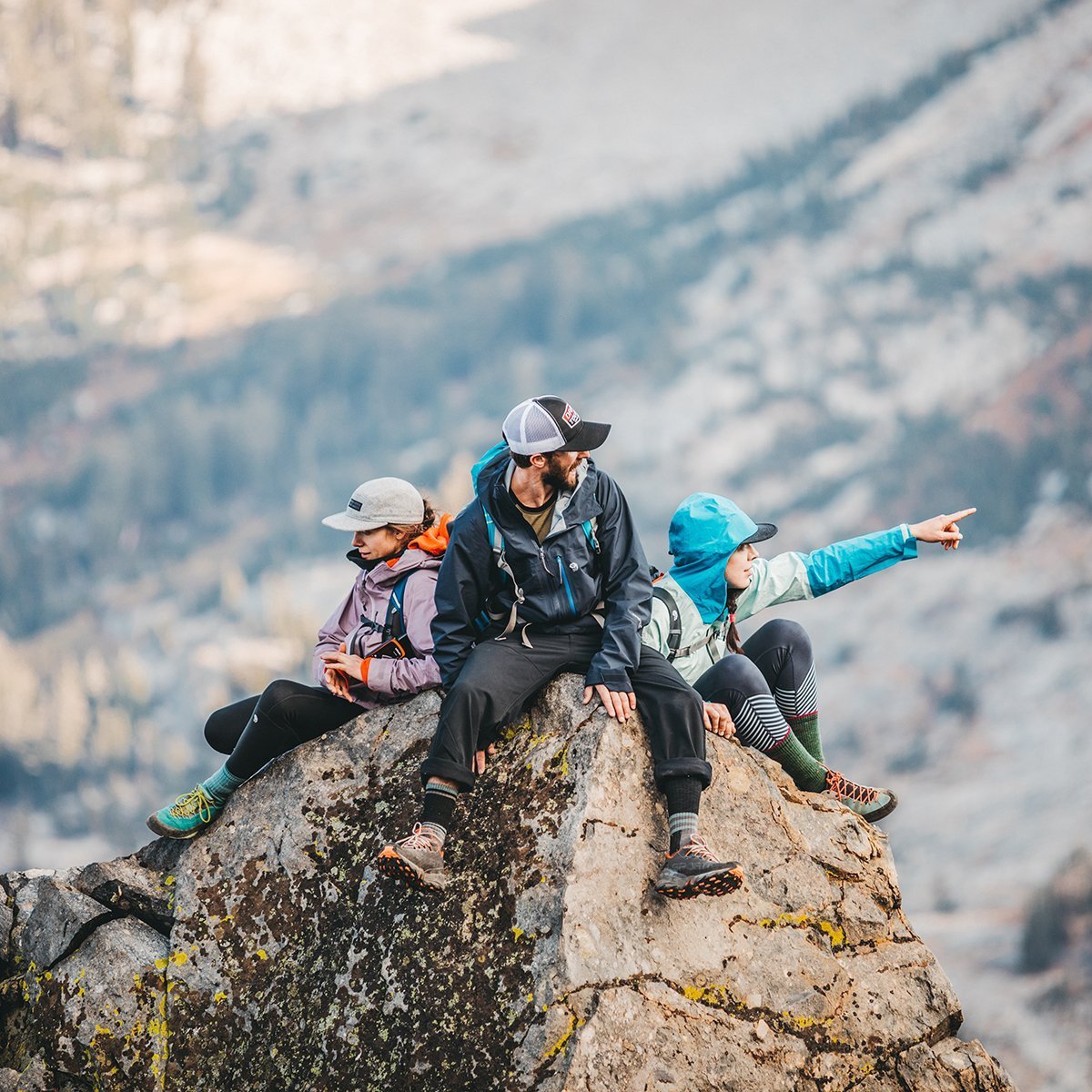 Hiker Boot Midweight | Cushion | Men's Darn Tough Socks